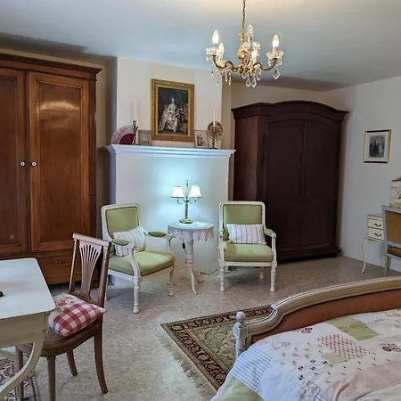 Cosy A Avec Jardin, Proche Confolens Et Services Inclus - Fr-1-653-84