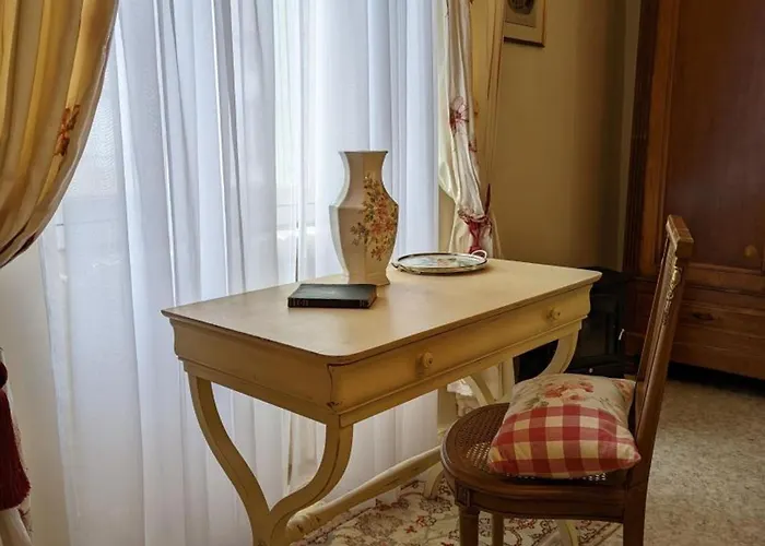 Cosy A Avec Jardin, Proche Confolens Et Services Inclus - Fr-1-653-84 Сasa de vacaciones